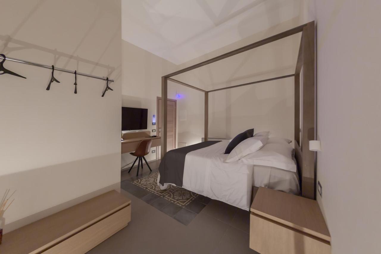 Meteoron Luxury Rooms Матера Экстерьер фото